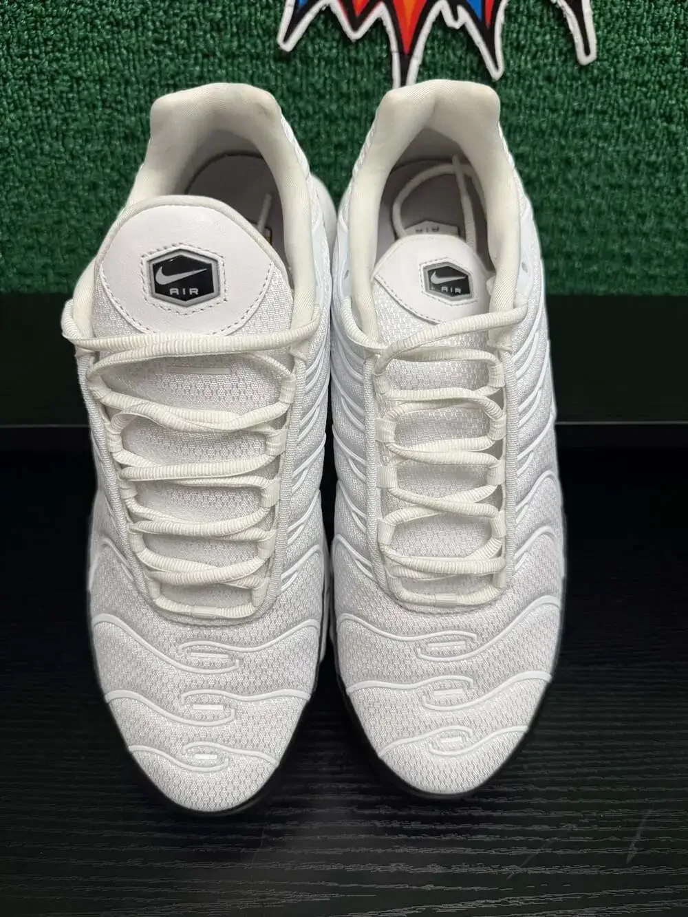 Nike By You Air Max Plus TN White/Black Women’s Size 12/10.5M Pre-Owned